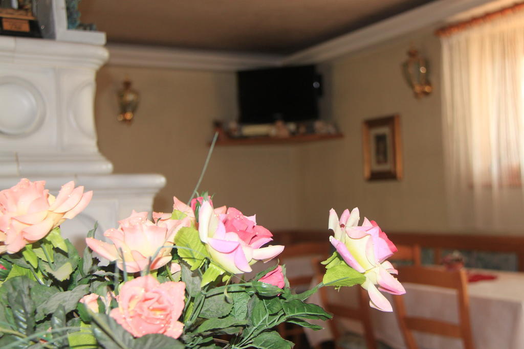 Garni Goccia D'Oro Hotel Cavalese Buitenkant foto