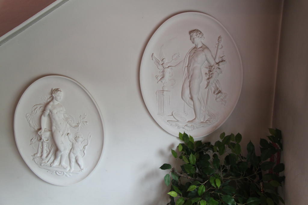 Garni Goccia D'Oro Hotel Cavalese Buitenkant foto