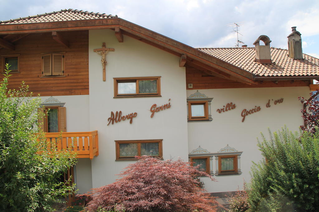 Garni Goccia D'Oro Hotel Cavalese Buitenkant foto
