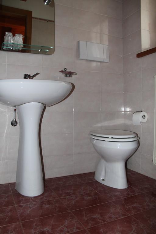Garni Goccia D'Oro Hotel Cavalese Kamer foto